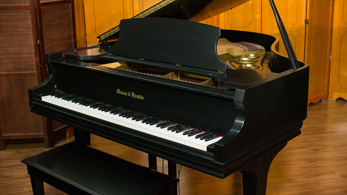 mason hamlin baby grand piano