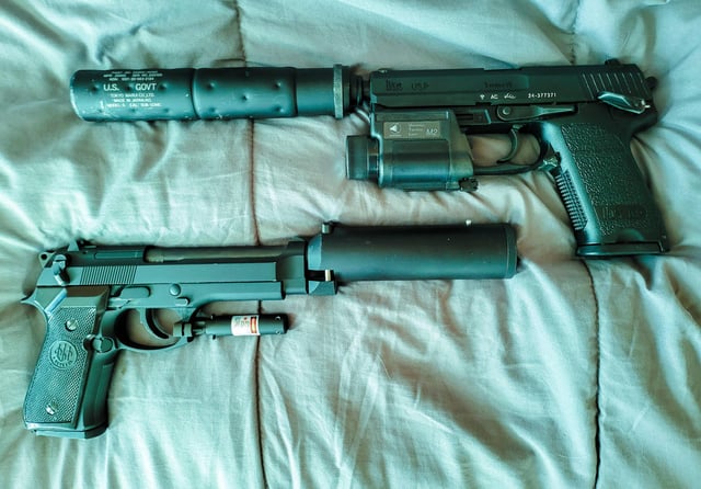 metal gear solid 2 socom suppressor