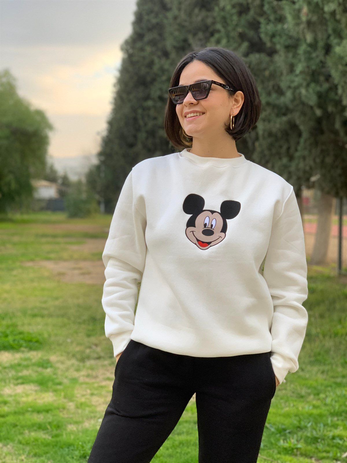 mickey mouse sweatshirt