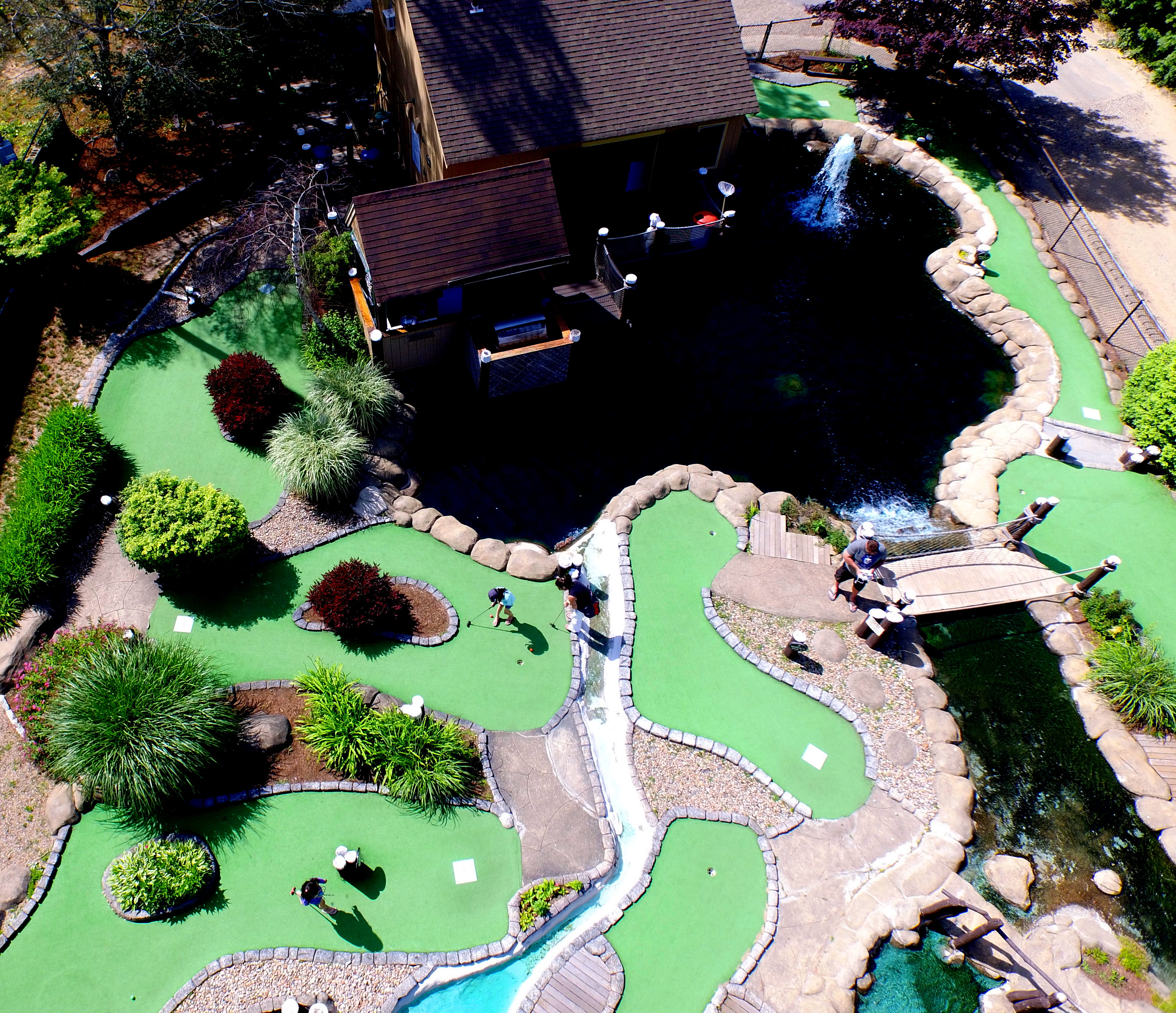 mini golf marthas vineyard