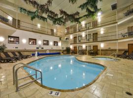 minot hotels