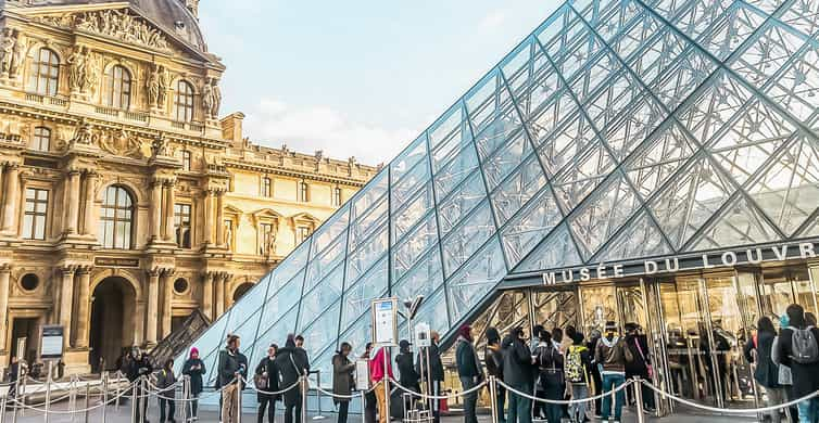 misterios del museo de louvre