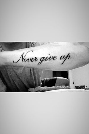 never give up tattoo hand