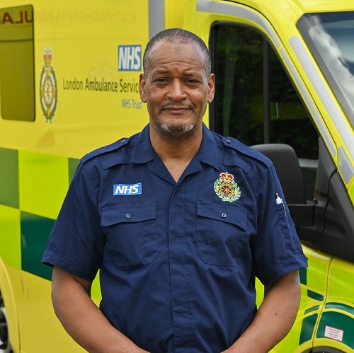 nhs ambulance jobs