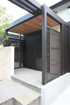 pergola para puerta de entrada