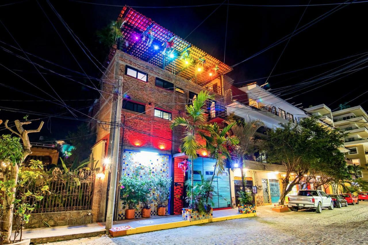 pinata puerto vallarta