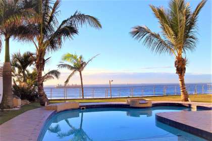 places to stay in umhlanga