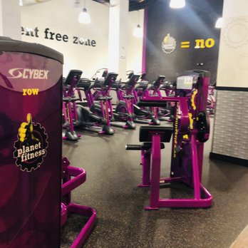 planet fitness holcomb bridge