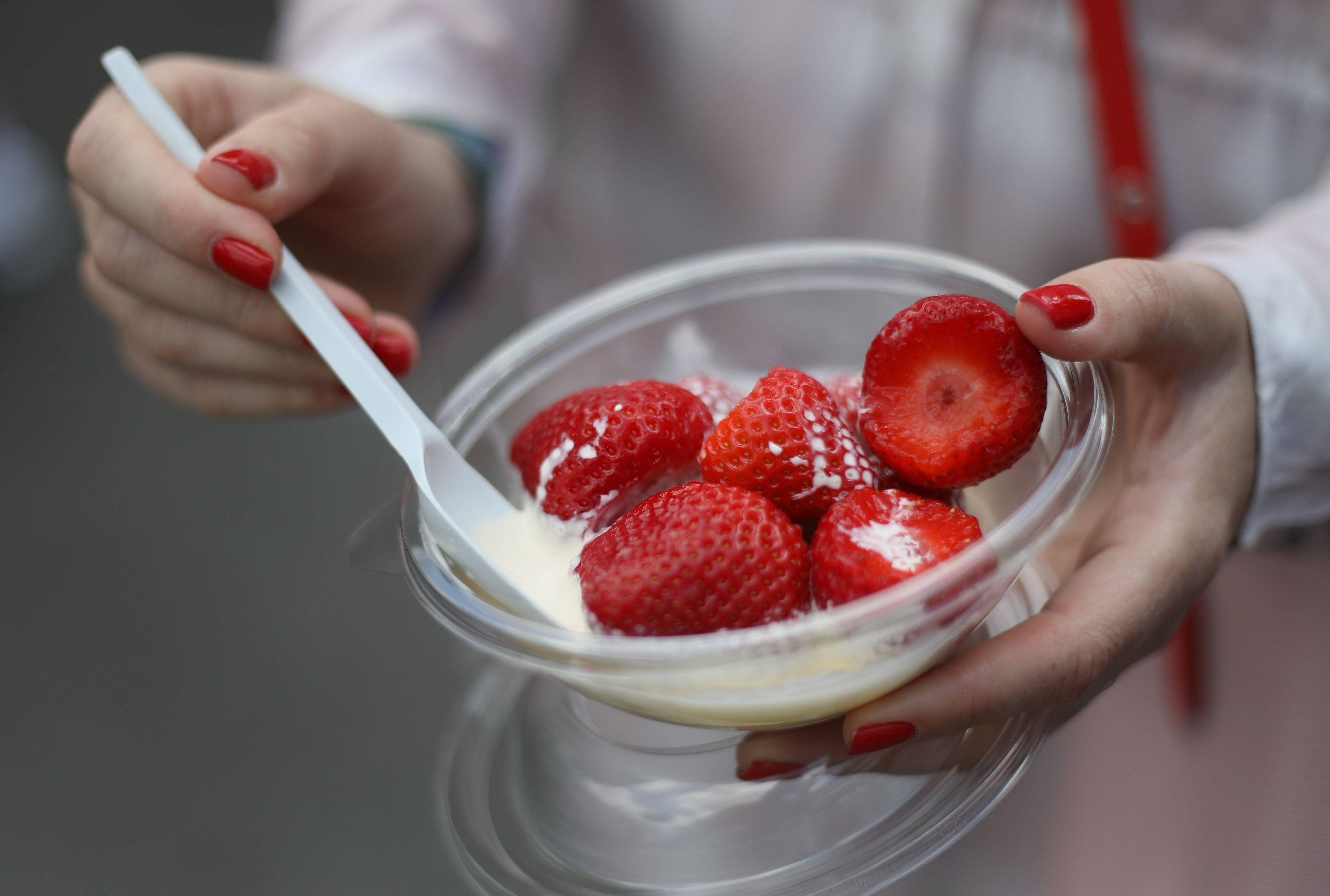 price of strawberries at wimbledon