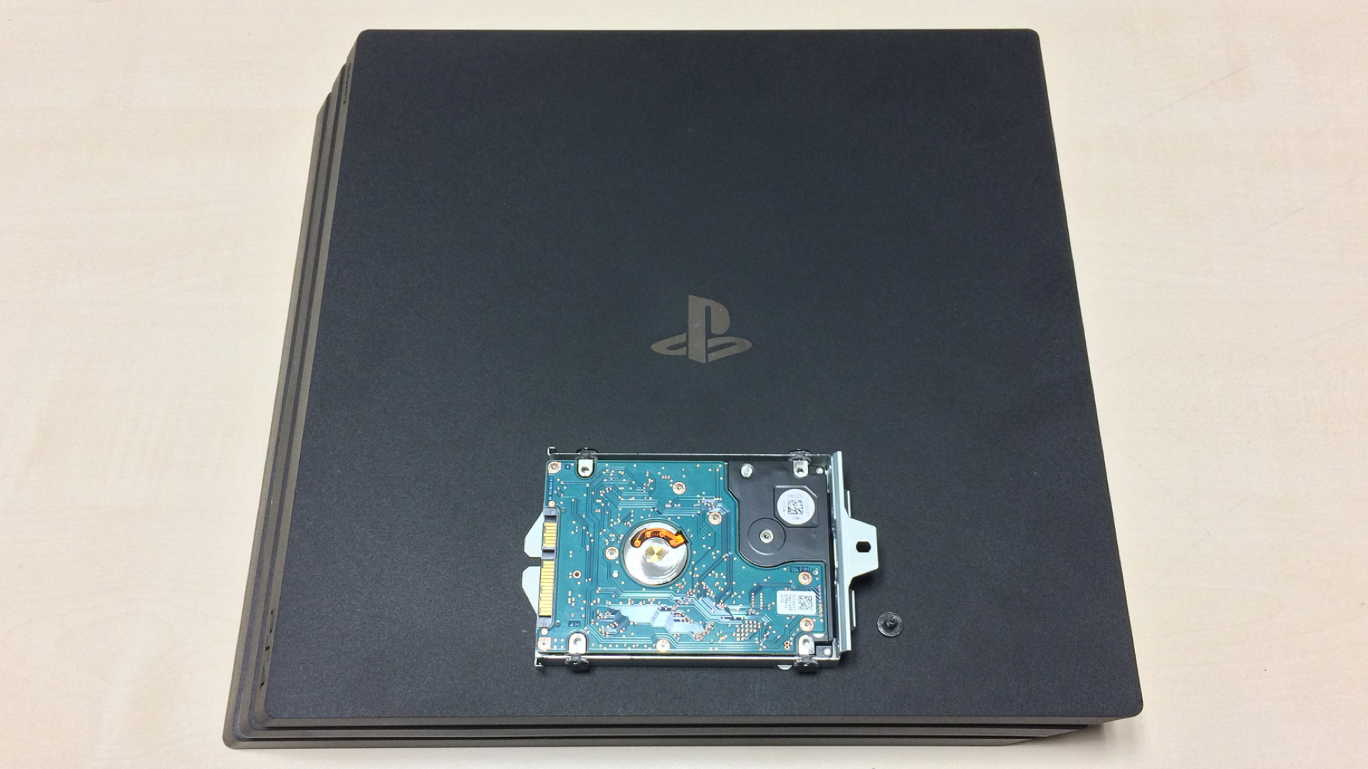 ps4 pro hard drive