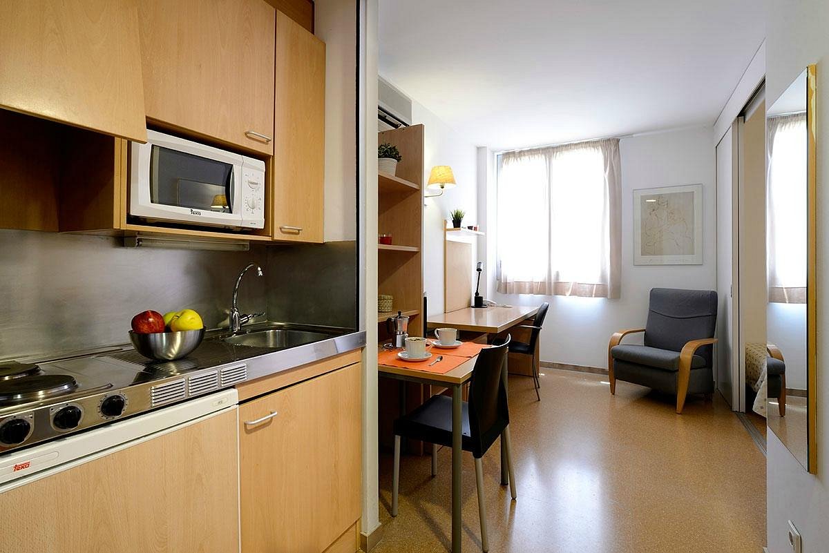 residencia universitaria torre girona