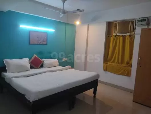 room for rent in noida under 5000