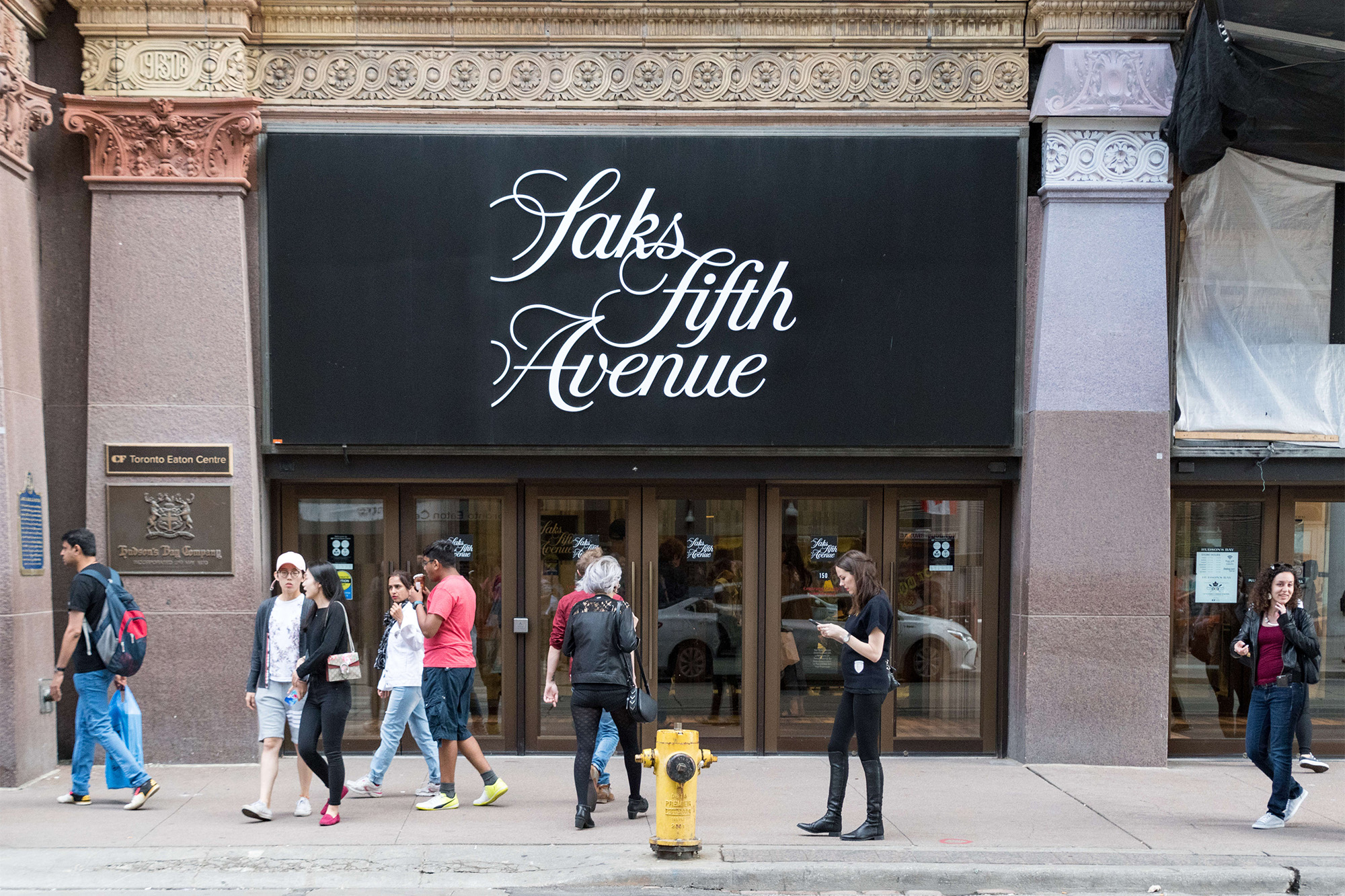 saks fifth avenue real or fake