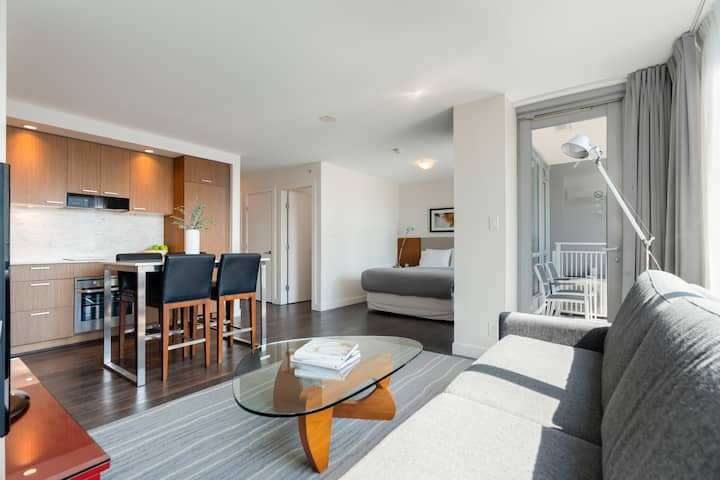 serviced apartments vancouver canada