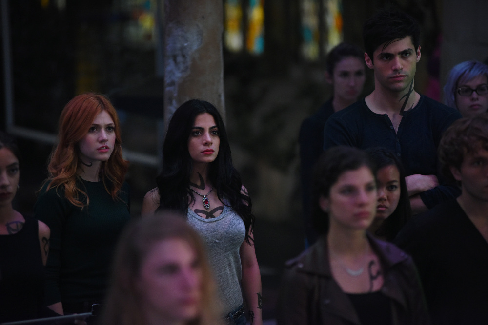 shadowhunters season 2 episode 2