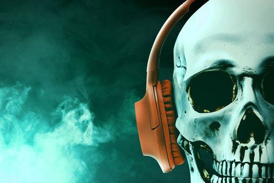 skull headphones