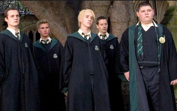 slytherin house uniform