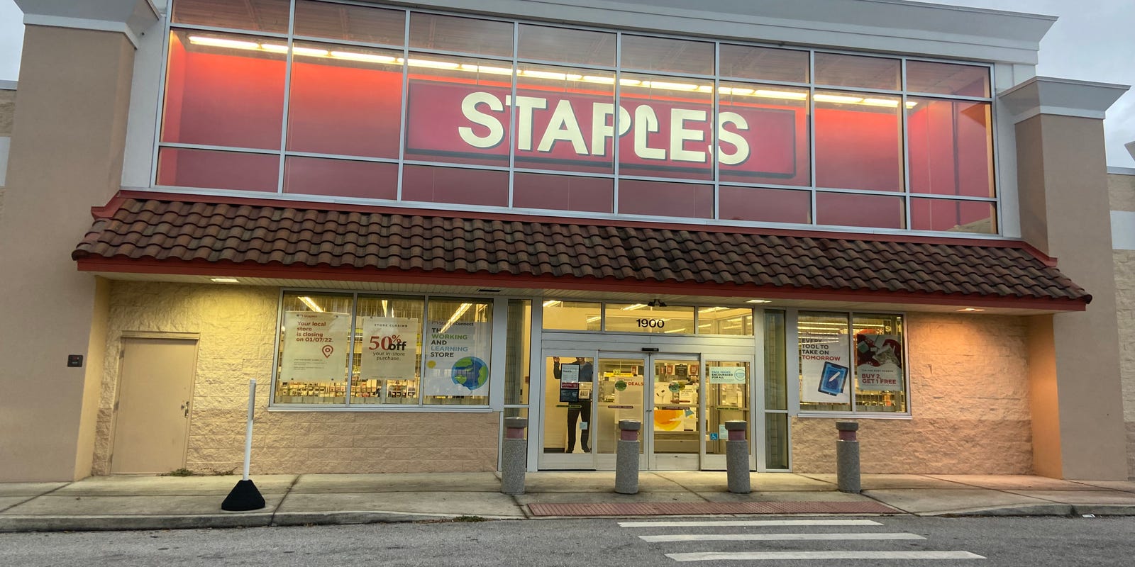 staples south tamiami trail sarasota fl