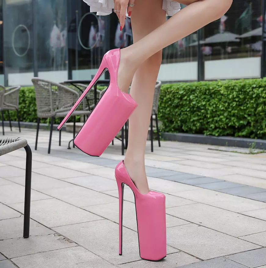 super high heel shoes