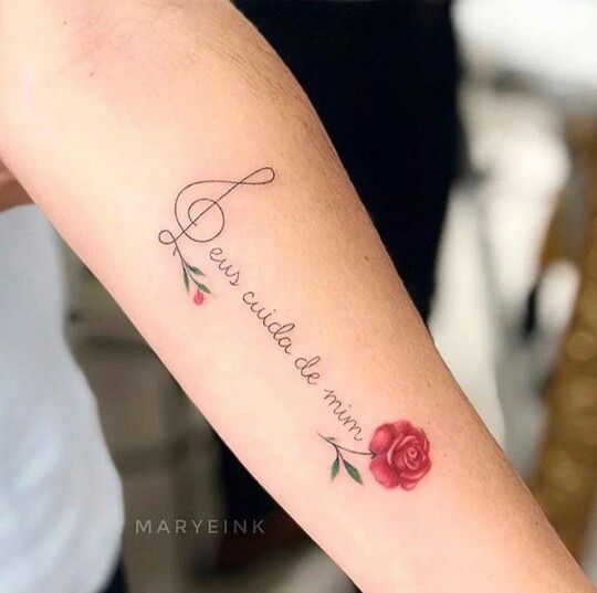 tatuaje nombre mama