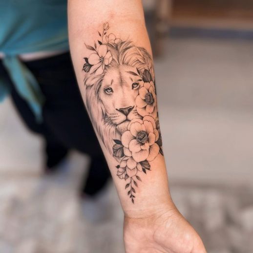 tatuajes para mujeres de leones