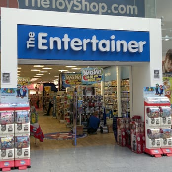 toy entertainer hull