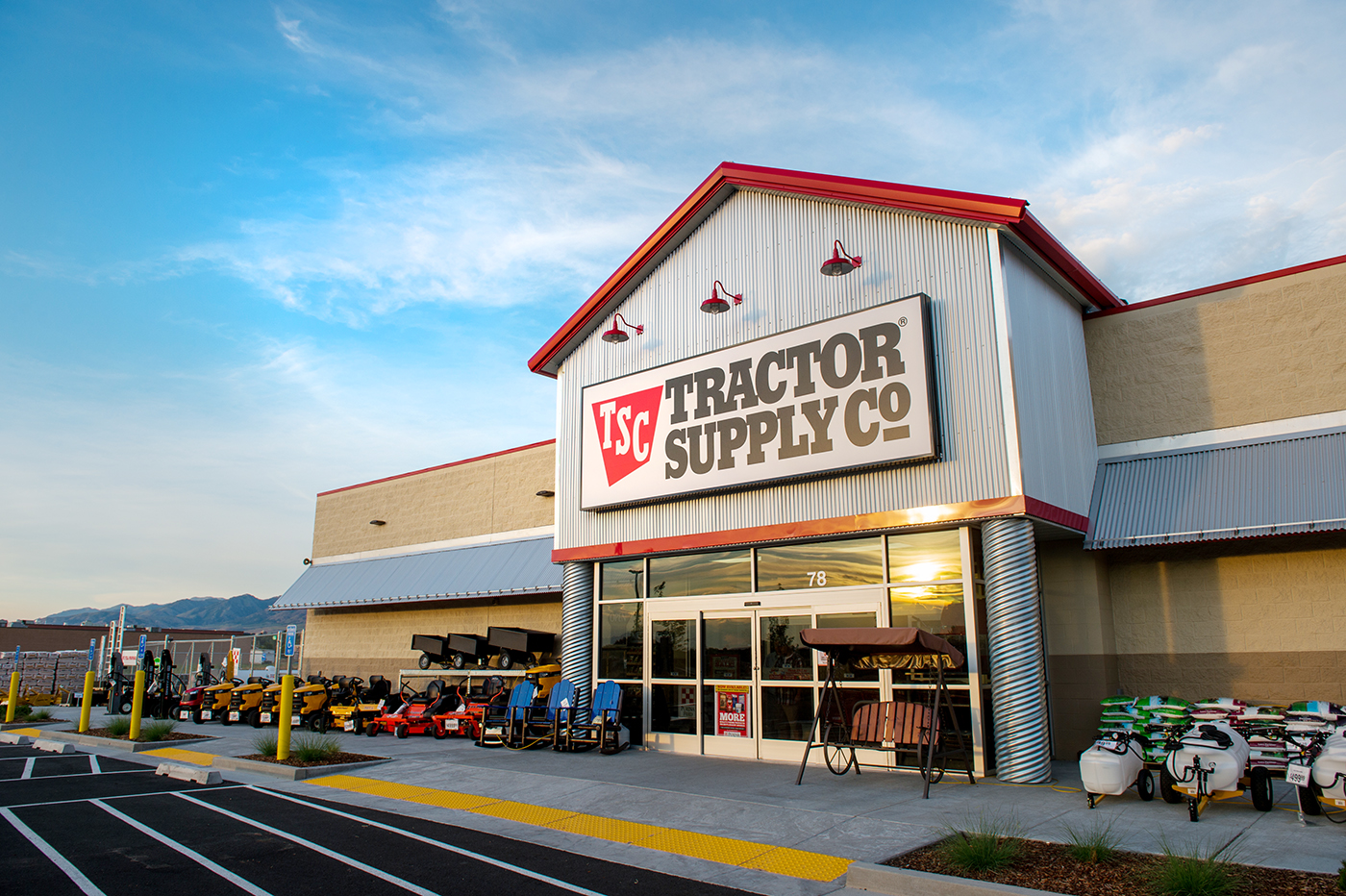 tractor supply auburn