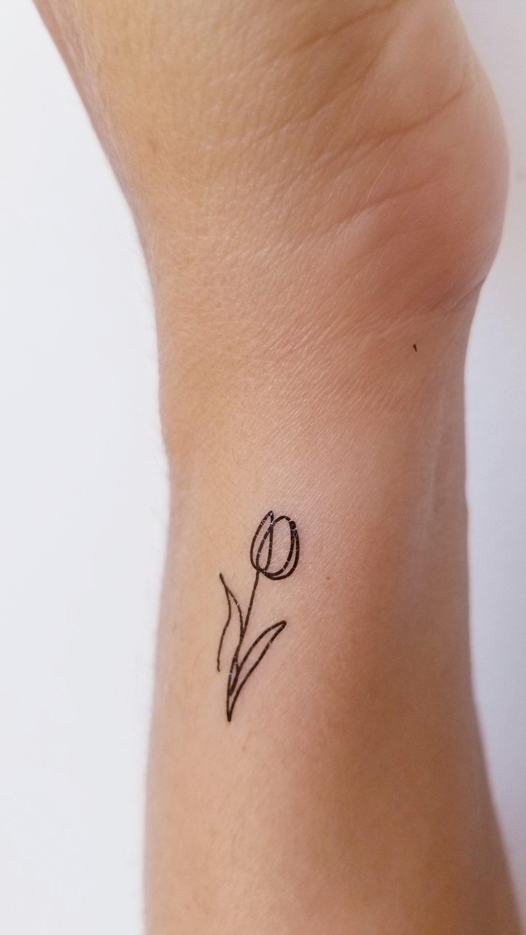 tulip tattoo ideas