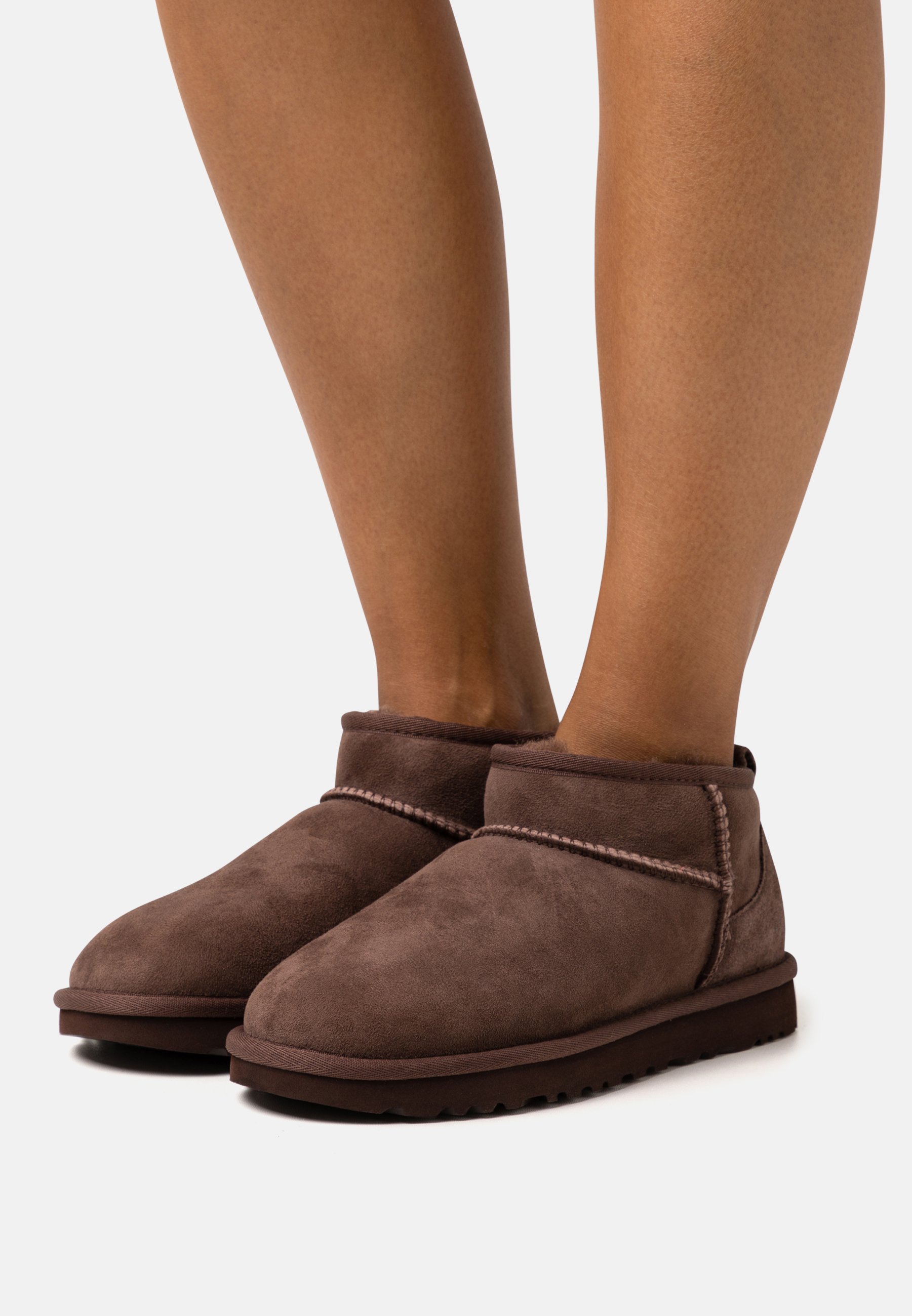 ultra mini uggs burnt cedar