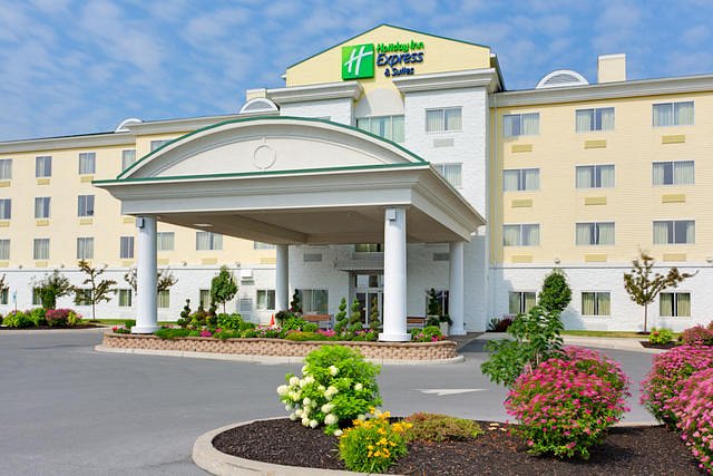 watertown ny hotel