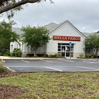 wells fargo bank locations jacksonville florida