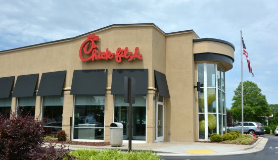 what time does chick fil a close charlotte nc