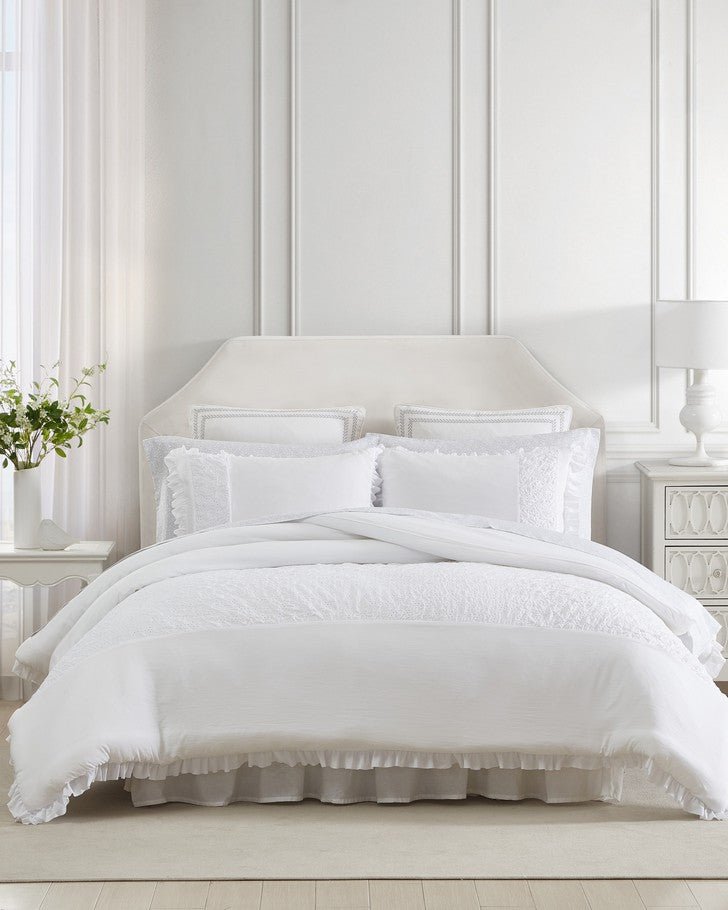 white ruffle bedding set