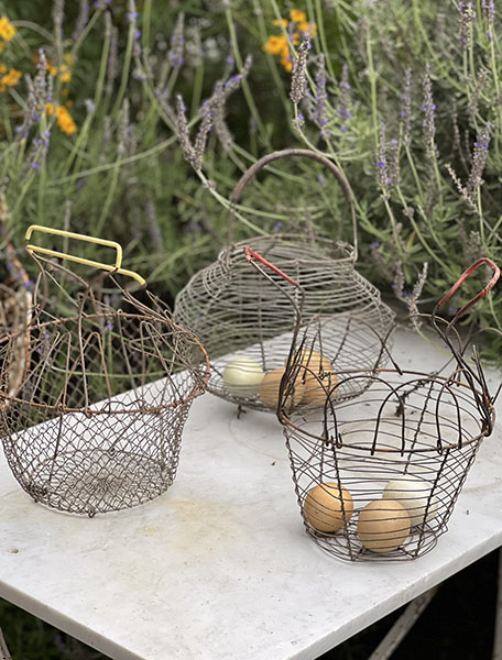 wire egg basket antique